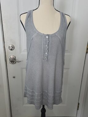 NWOT POL Light Gray Ribbed Sleeveless Tunic Medium